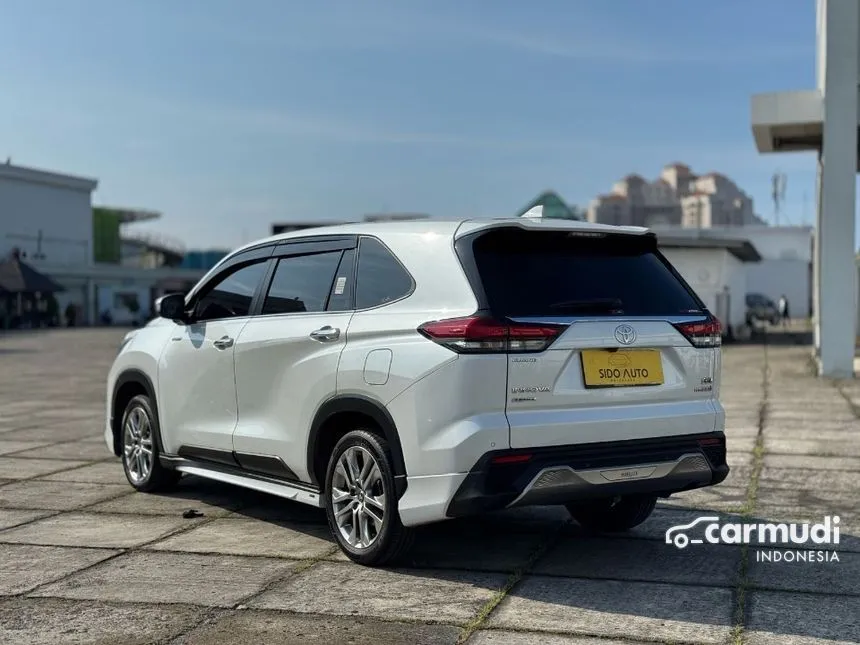 2022 Toyota Kijang Innova Zenix Q HV TSS MPV