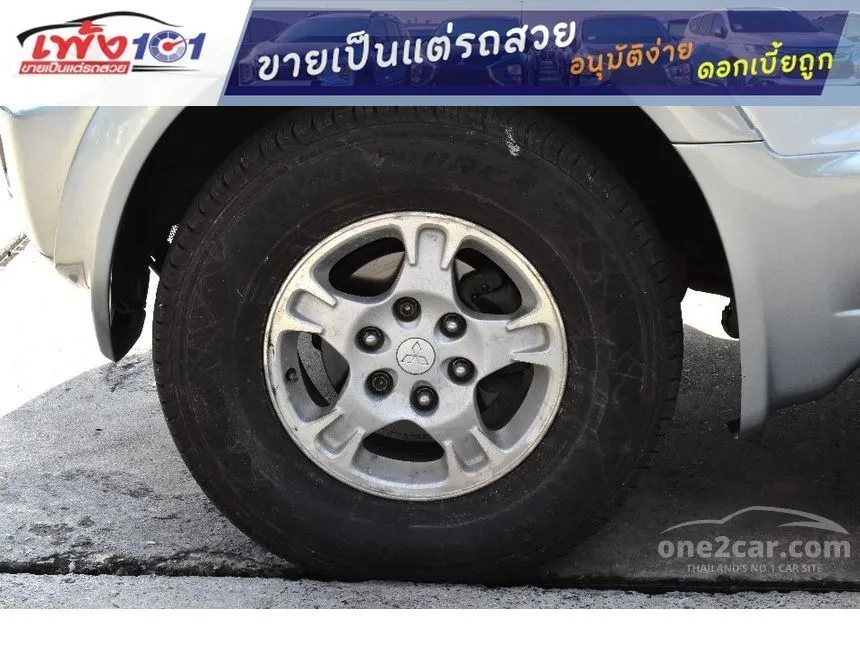 2001 Mitsubishi PAJERO GLS SUV