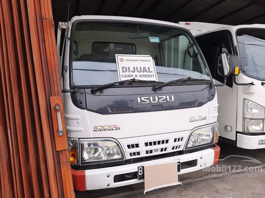 2016 Isuzu Elf Trucks
