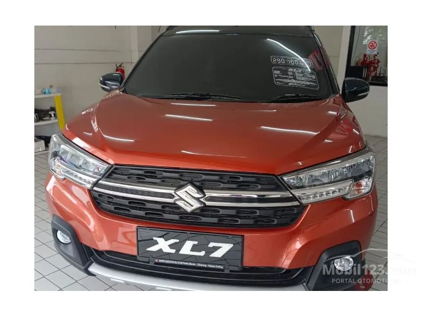 Jual Mobil Suzuki XL7 2024 ALPHA Hybrid 1.5 di DKI Jakarta Manual Wagon Orange Rp 286.200.000