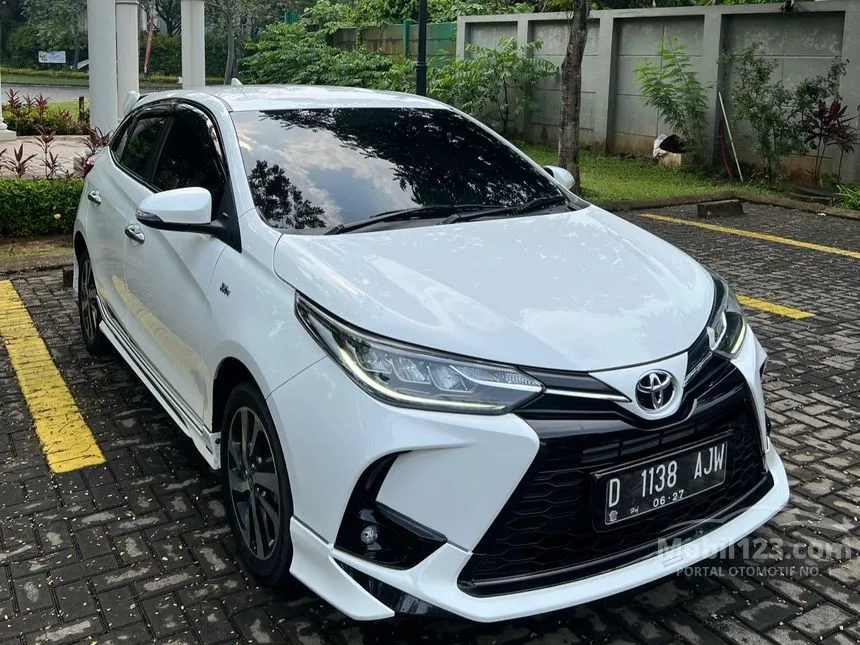 Jual Mobil Toyota Yaris 2022 S GR Sport 1.5 di Banten Automatic Hatchback Putih Rp 260.000.000