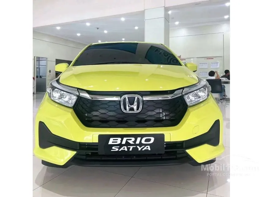 Jual Mobil Honda Brio 2023 E Satya 1.2 di Jawa Barat Automatic Hatchback Kuning Rp 150.900.000
