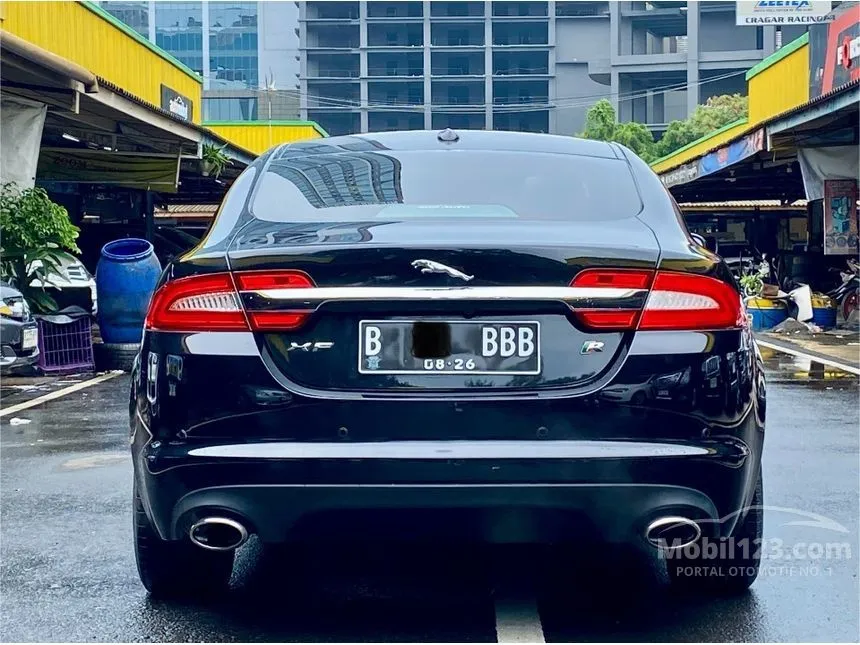 2011 Jaguar XF V6 Sedan