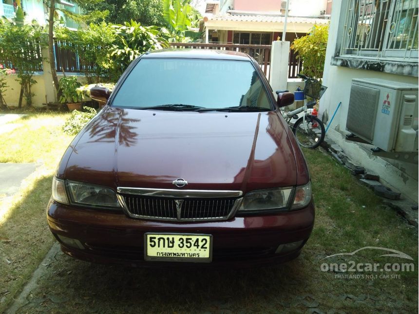 Nissan sunny 1999