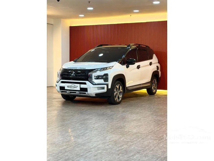 2024 Mitsubishi Xpander Cross Premium (White colour) MPV