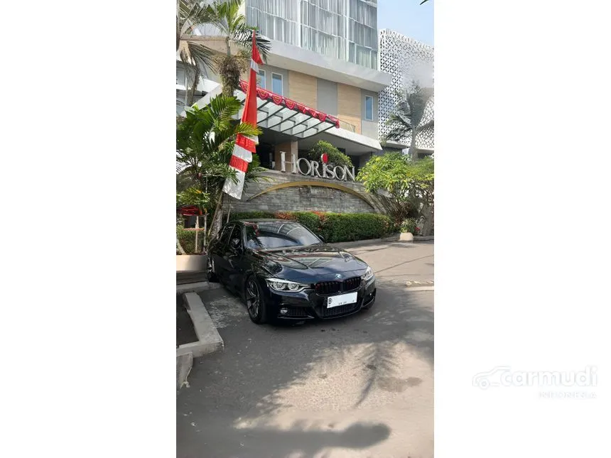 2017 BMW 330i M Sport Sedan