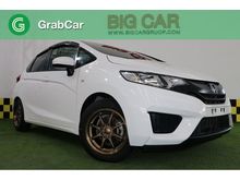 2015 Honda Jazz 1.5 (ปี 14-18) S i-VTEC Hatchback MT