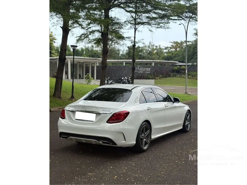 2018 Mercedes-Benz C200 AMG Line Sedan