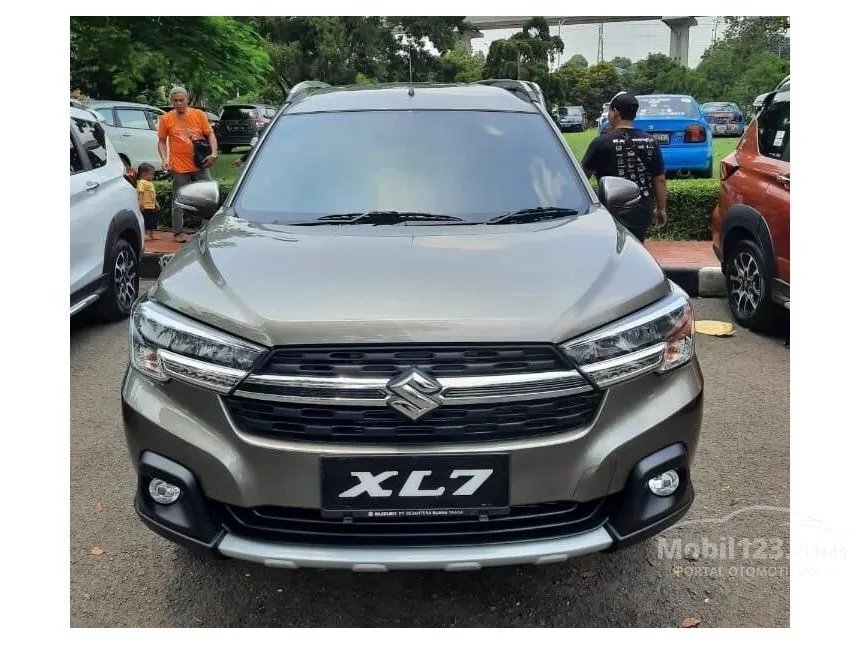 Jual Mobil Suzuki XL7 2024 ALPHA Hybrid 1.5 di DKI Jakarta Manual Wagon Lainnya Rp 267.000.000