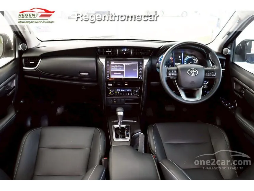 2022 Toyota FORTUNER V SUV