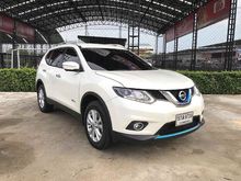 2016 Nissan X-Trail 2.0 (ปี 15-19) V Hybrid SUV AT