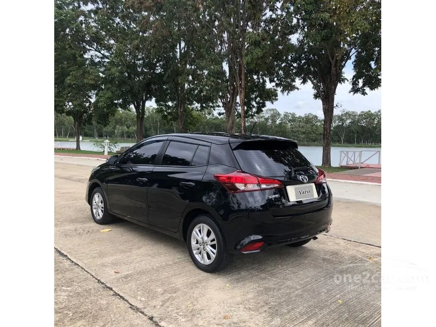 2018 Toyota YARIS E Hatchback