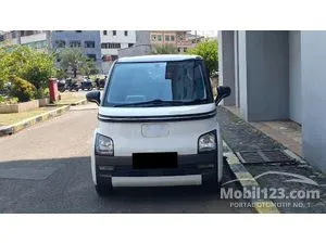 2022 Wuling Air EV Standard Range Hatchback