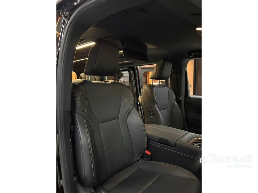 2023 Toyota Alphard HEV (Premium Color) MPV