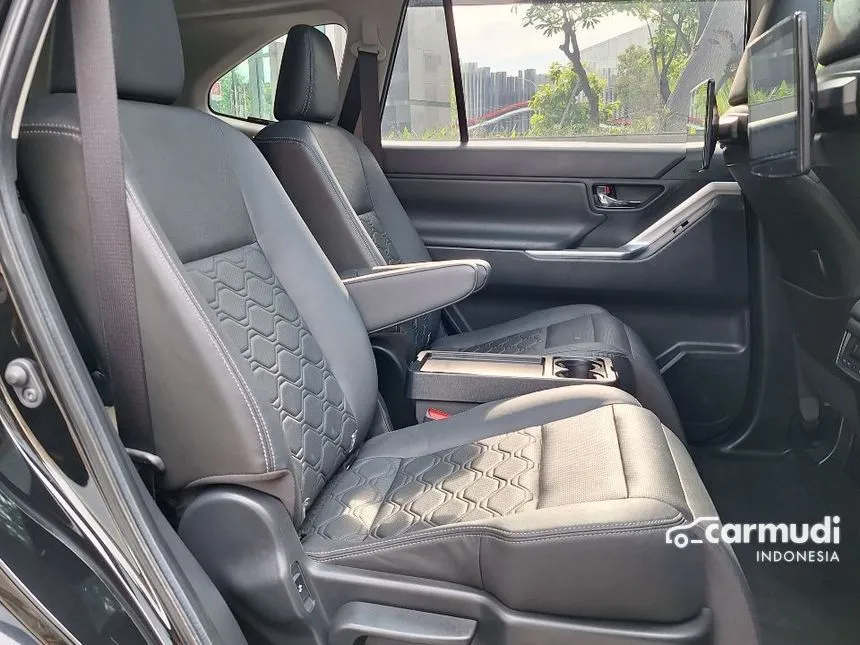 2023 Toyota Kijang Innova Zenix Q HV TSS Modellista (Premium Color) MPV