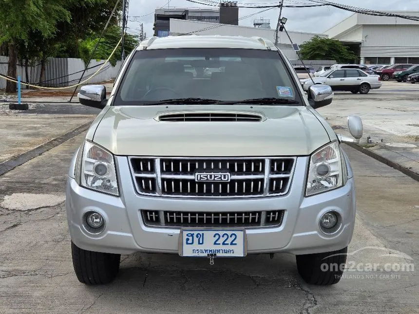 2009 Isuzu MU-7 Primo SUV