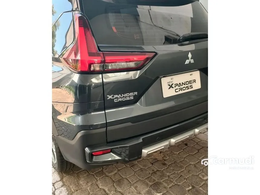 2024 Mitsubishi Xpander CROSS Premium Package Wagon