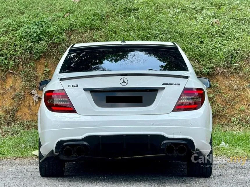 2014 Mercedes-Benz C200 CGI Avantgarde Sedan