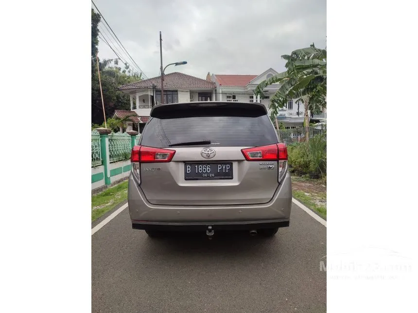 2016 Toyota Kijang Innova V MPV