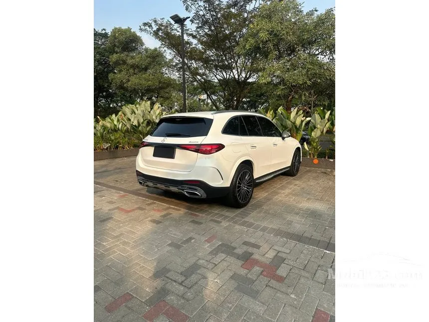 2023 Mercedes-Benz GLC300 AMG Line 4MATIC SUV
