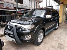2012 Toyota Fortuner 2.7 V SUV