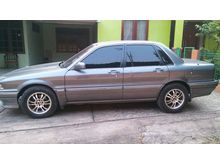 1989 Mitsubishi Eterna 2.0 Sedan