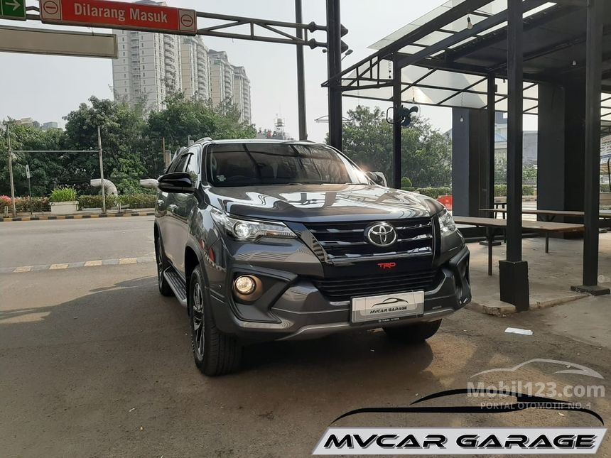 Jual Mobil Toyota Fortuner 2018 TRD 2.4 di DKI Jakarta ...