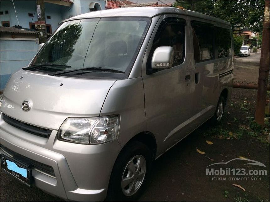 2015 Daihatsu Gran Max D Van
