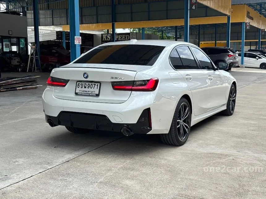 2024 BMW 330e M Sport Sedan