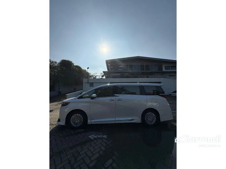 2026 Toyota Alphard XE HEV (Premium Color) MPV