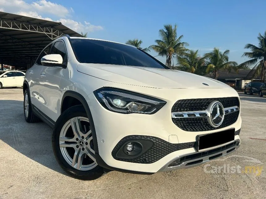 2022 Mercedes-Benz GLA200 Progressive Line SUV