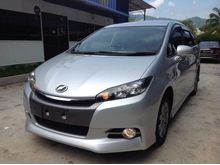 2012 Toyota Wish 1.8(A) FL S-spec Unreg WITH GST