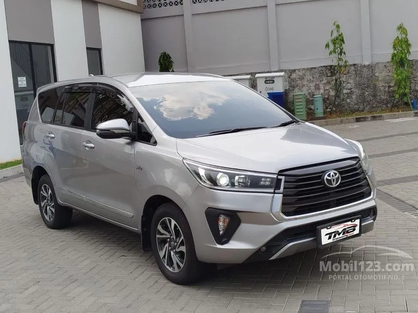 2021 Toyota Kijang Innova V MPV