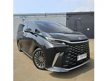 2023 Lexus LM 350h 2.5 7 Seater MPV