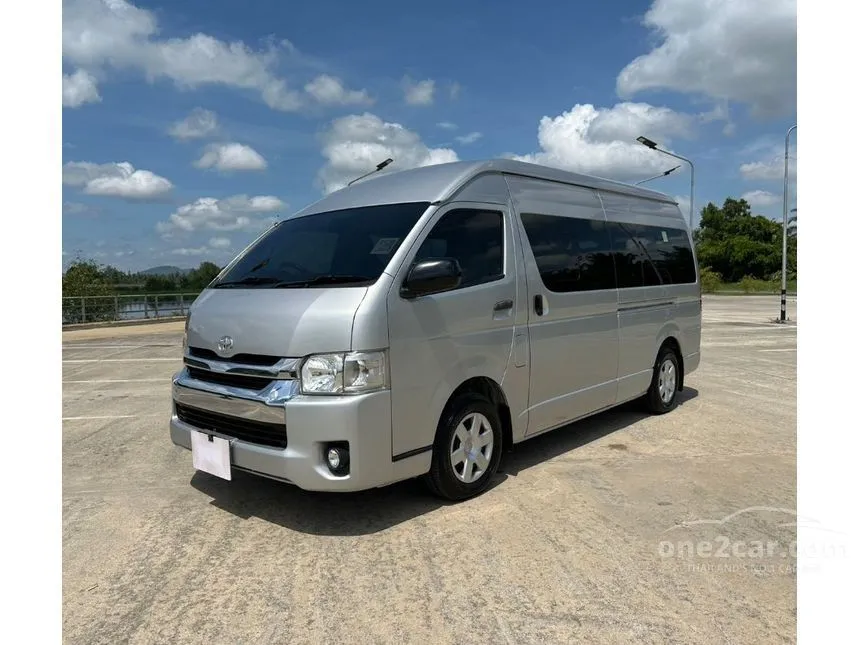 2017 Toyota HIACE D4D Van