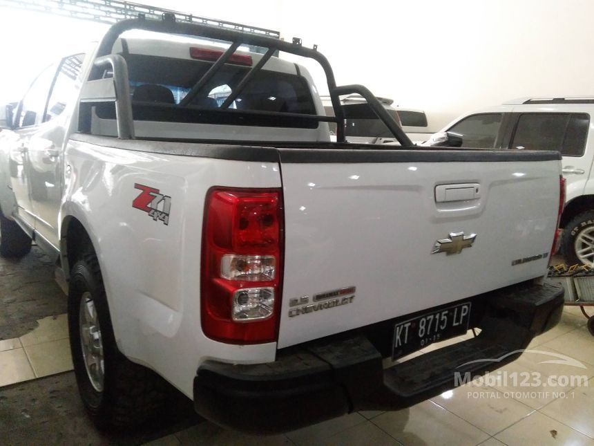 Jual Mobil  Chevrolet  Colorado 2012 LT 2 4 di Jawa  Timur  