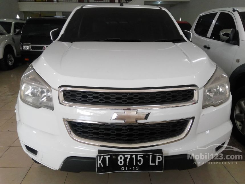 Jual Mobil  Chevrolet  Colorado 2012 LT 2 4 di Jawa  Timur  