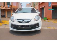 Honda Brio 1.2 Satya E MT 2015 Putih metalik Siap pakai, pajak panjang bisa tukar tambah