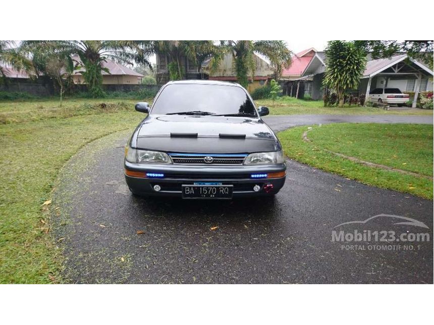 1993 Toyota Corolla Sedan
