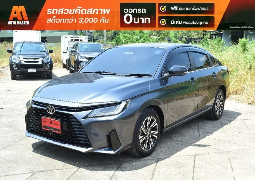2022 Toyota Yaris Ativ Premium Sedan