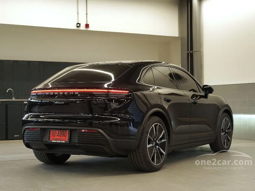 2025 Porsche MACAN Electric SUV