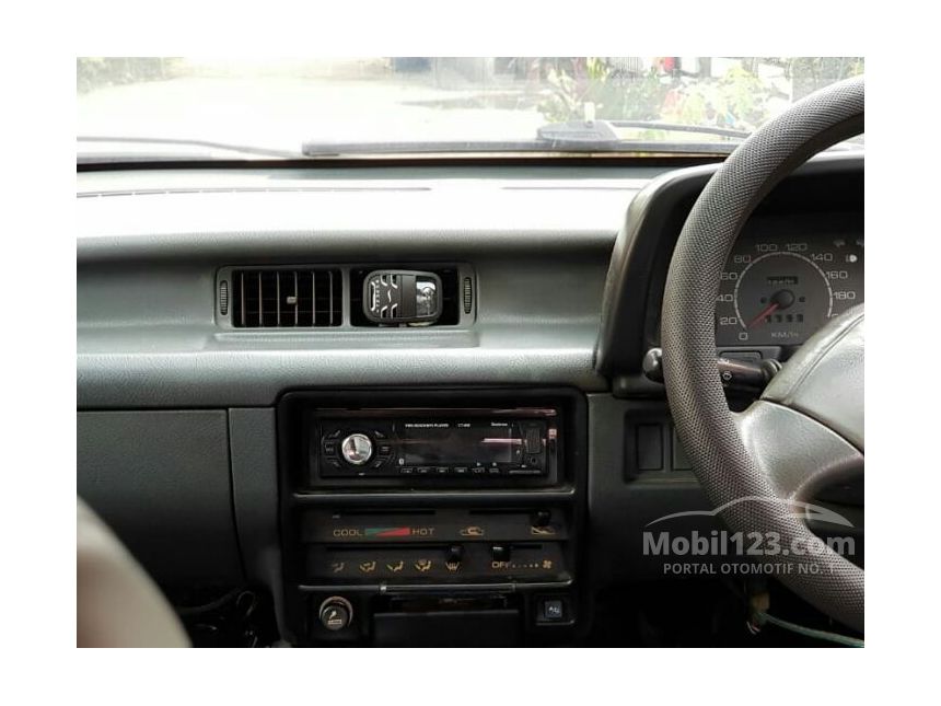 Jual Mobil  Suzuki  Esteem  1992 1 3 di Jawa Barat Manual 