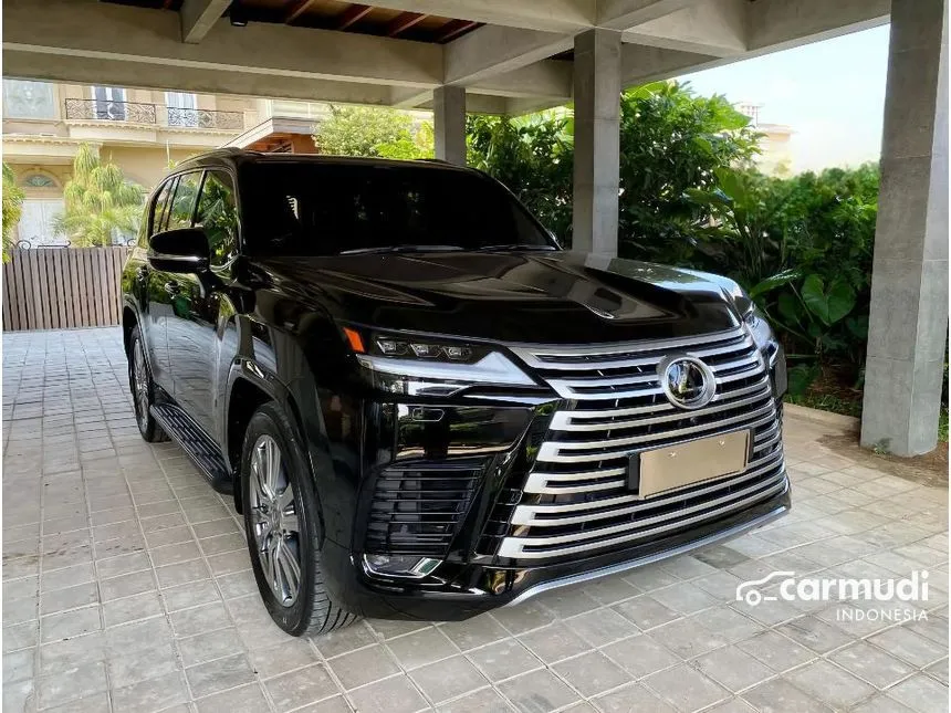 2024 Lexus LX600 VIP Wagon