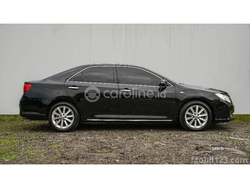 2013 Toyota Camry V Sedan