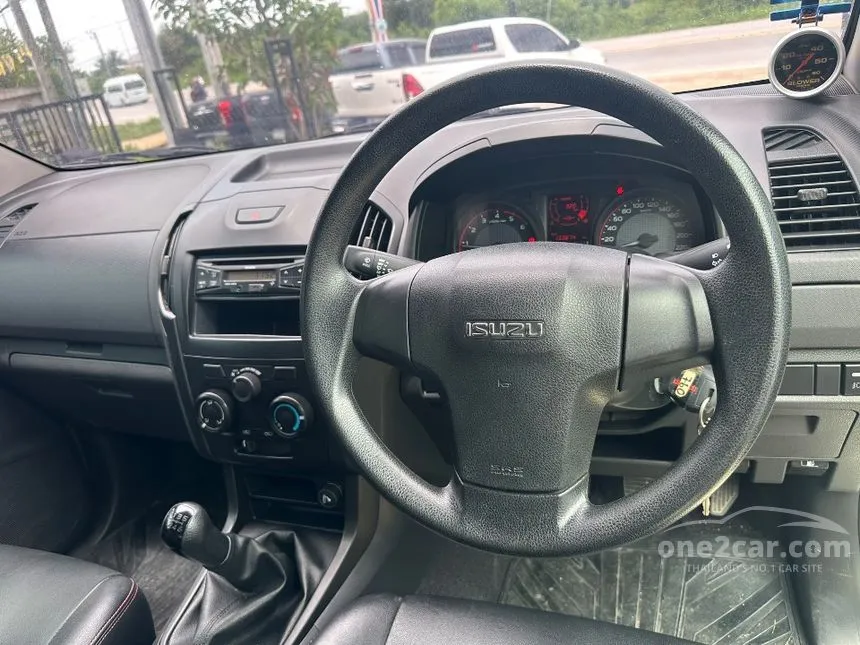 2018 Isuzu D-MAX S Cab-4 Pickup