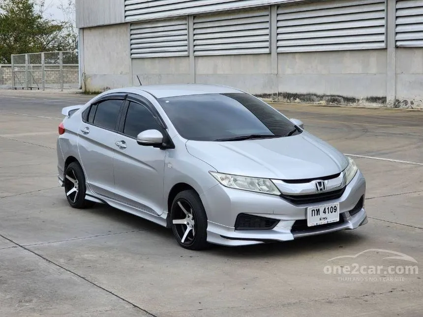 2015 Honda City V CNG Sedan