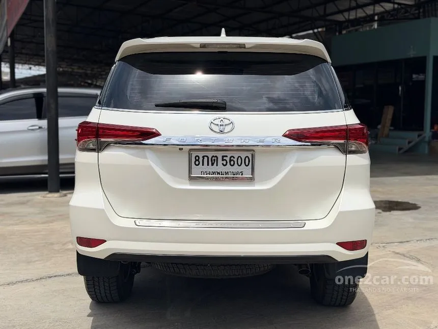 2019 Toyota FORTUNER V SUV
