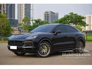 2023 Porsche Cayenne 3.0 E-Hybrid Coupe SUV