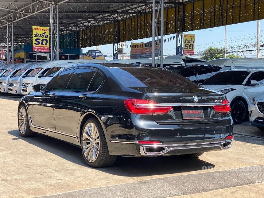 2016 BMW 740Li Pure Excellence Sedan