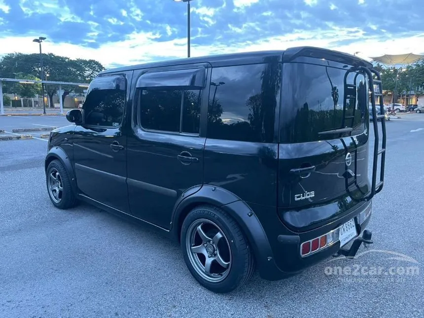 2011 Nissan CUBE Z11 e Hatchback